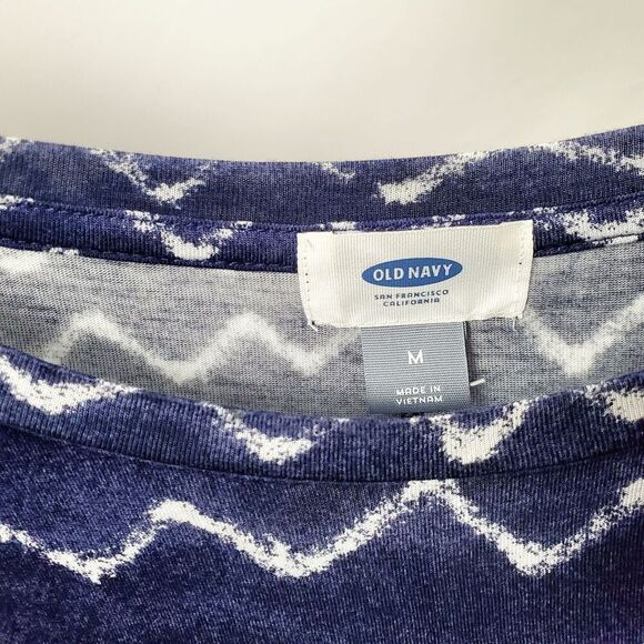 Old Navy MEDIUM Blue Stripe Top - Picture 3 of 3